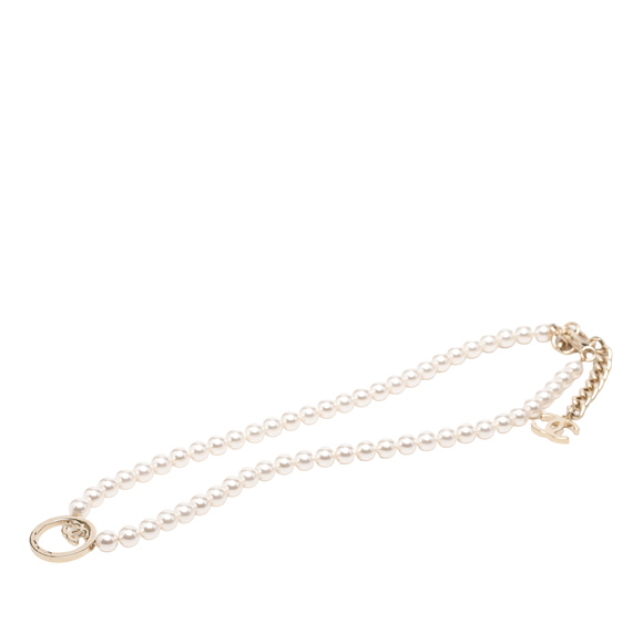 Pre-Loved Chanel CC Faux Pearl Necklace - Picture 4 of 5